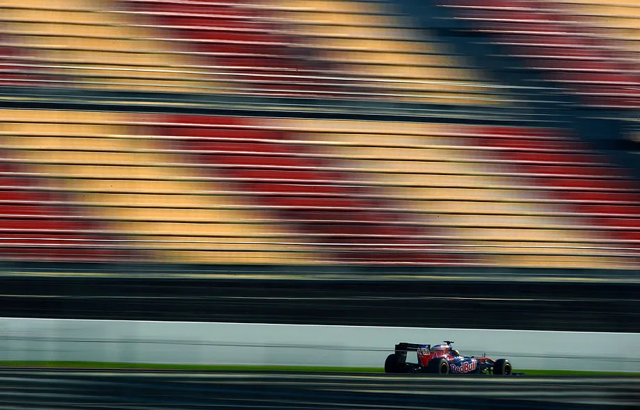 109743000VR007 F1 Testing i
