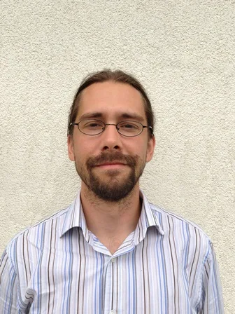 michal spevacek formalni foto1