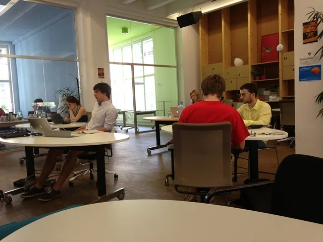 hub2